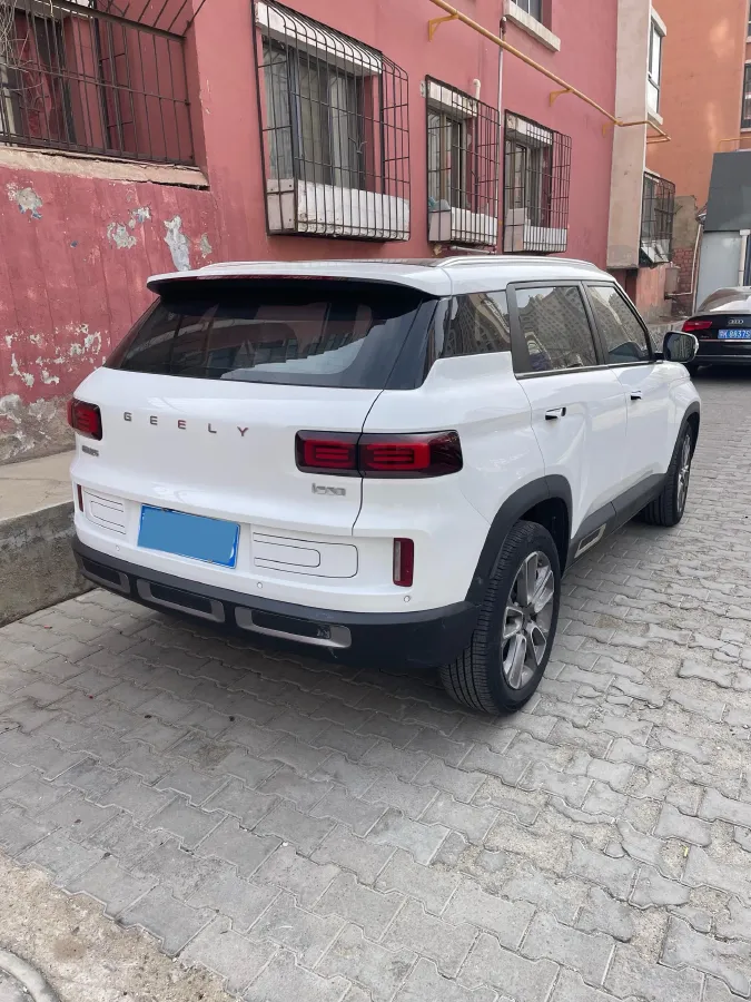 2020 Geely ICON 1.5T 177HP L3 7DCT,autocango,china used car exporter,china ev exporter,chinese used car exporter,chinese used ev exporter