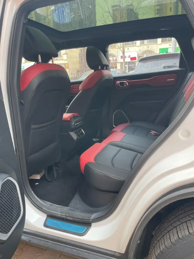 2020 Geely ICON 1.5T 177HP L3 7DCT,autocango,china used car exporter,china ev exporter,chinese used car exporter,chinese used ev exporter