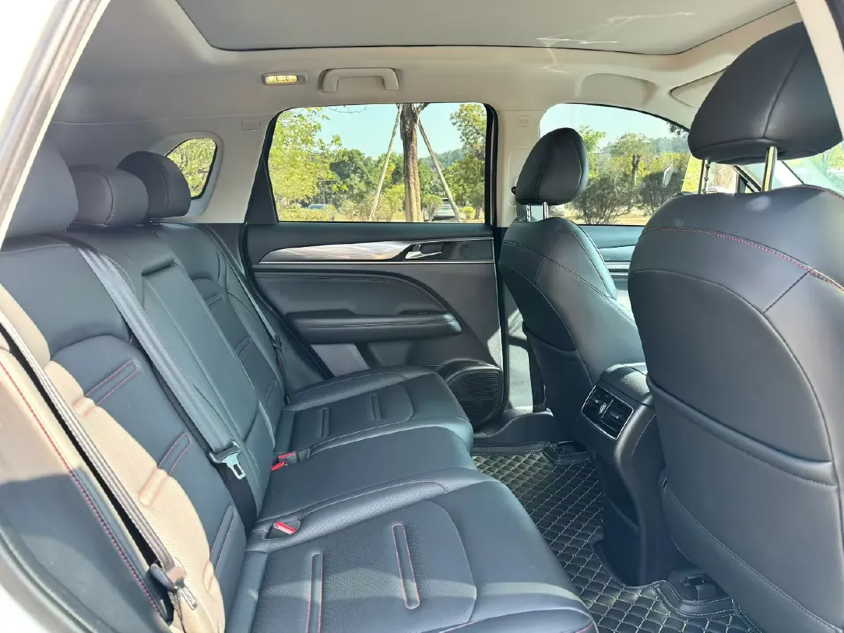 2022 GAC Trumpchi GS4 Plus 2.0T 252HP L4 6AT,autocango,china used car exporter,china ev exporter,chinese used car exporter,chinese used ev exporter