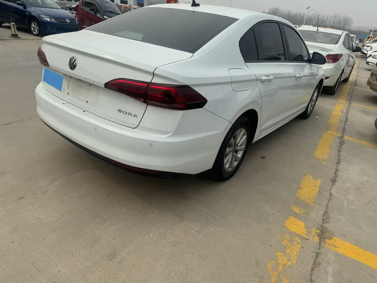 2021 Volkswagen Bora 1.5L 113HP L4 6AT,autocango,china used car exporter,china ev exporter,chinese used car exporter,chinese used ev exporter