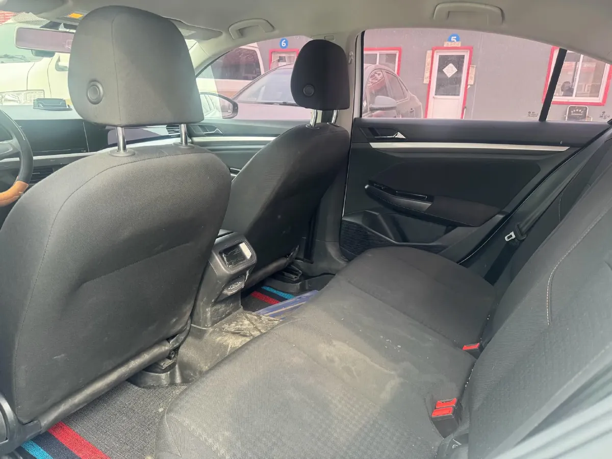 2021 Volkswagen Bora 1.5L 113HP L4 6AT,autocango,china used car exporter,china ev exporter,chinese used car exporter,chinese used ev exporter