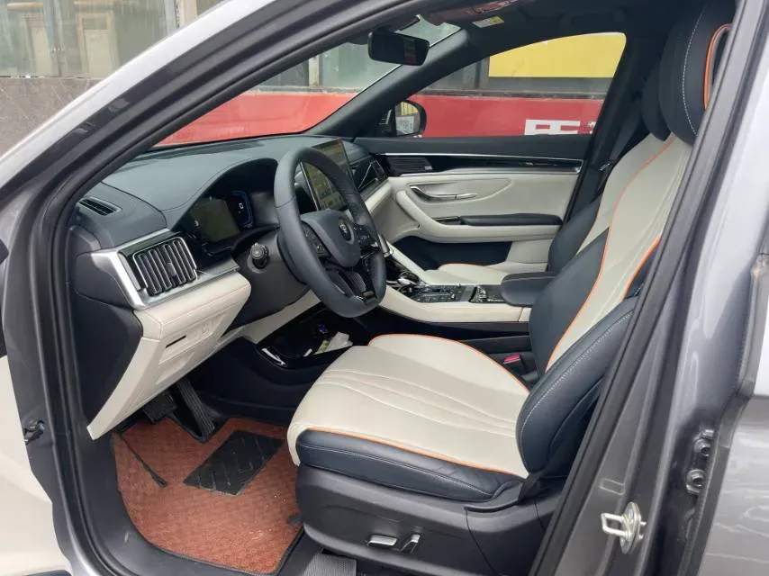 2022 Geely JiaJi 1.5T 177HP L3 7DCT PHEV 15.5KWH,autocango,china used car exporter,china ev exporter,chinese used car exporter,chinese used ev exporter