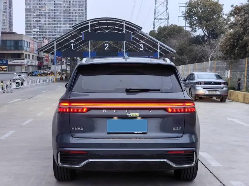 2024 Geely Monjaro 2.0T 218HP L4 7DCT,autocango,china used car exporter,china ev exporter,chinese used car exporter,chinese used ev exporter