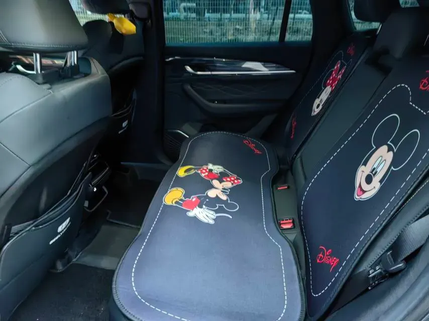 2024 Geely Monjaro 2.0T 218HP L4 7DCT,autocango,china used car exporter,china ev exporter,chinese used car exporter,chinese used ev exporter