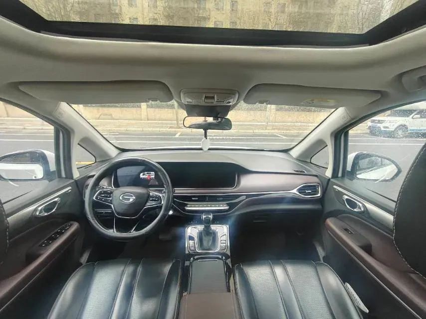 2023 GAC Trumpchi M6 1.5T 177HP L4 7DCT,autocango,china used car exporter,china ev exporter,chinese used car exporter,chinese used ev exporter