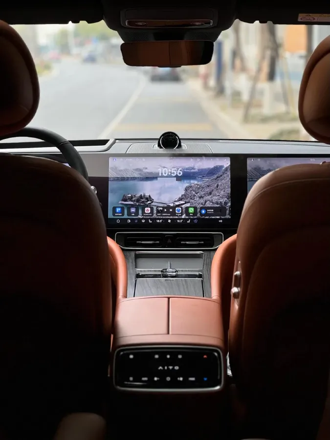 2024 AITO AITO M9 1.5T 152HP L4 REEV 42KWH,autocango,china used car exporter,china ev exporter,chinese used car exporter,chinese used ev exporter