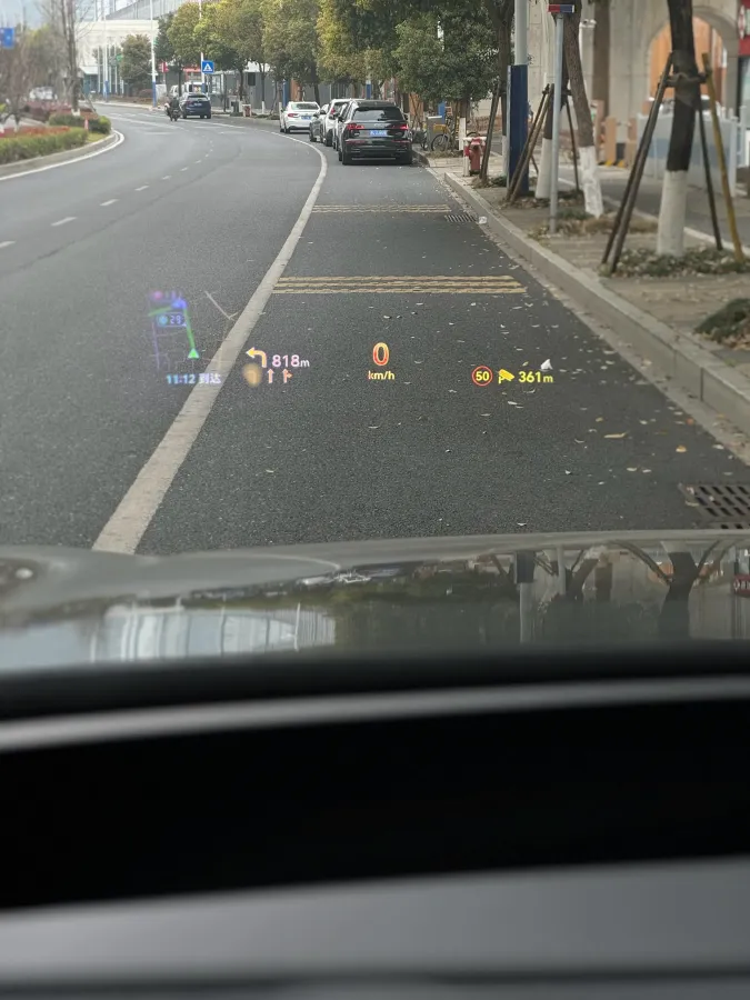 2024 AITO AITO M9 1.5T 152HP L4 REEV 42KWH,autocango,china used car exporter,china ev exporter,chinese used car exporter,chinese used ev exporter