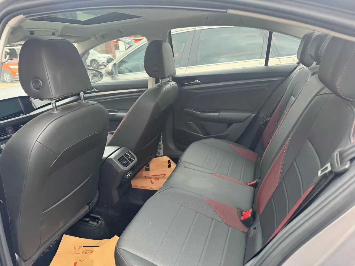 2021 Volkswagen Bora 1.5L 113HP L4 6AT,autocango,china used car exporter,china ev exporter,chinese used car exporter,chinese used ev exporter