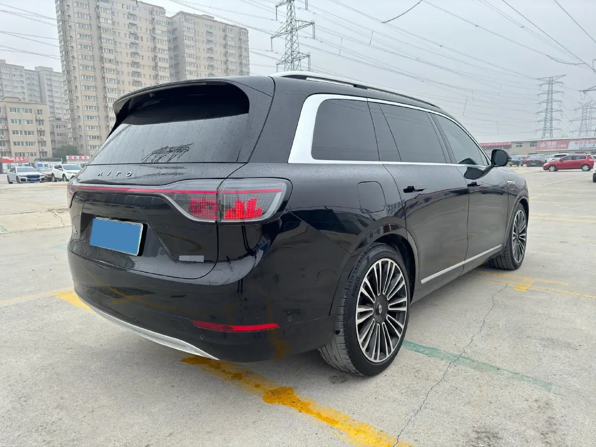 2024 AITO AITO M9 1.5T 152HP L4 REEV 42KWH,autocango,china used car exporter,china ev exporter,chinese used car exporter,chinese used ev exporter
