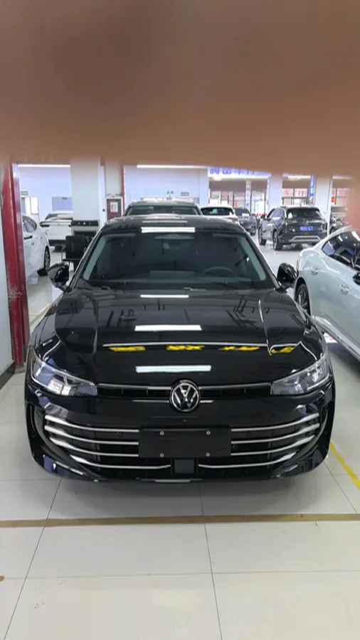 2025 Volkswagen Passat 2.0T 220HP L4 7DCT,autocango,china used car exporter,china ev exporter,chinese used car exporter,chinese used ev exporter