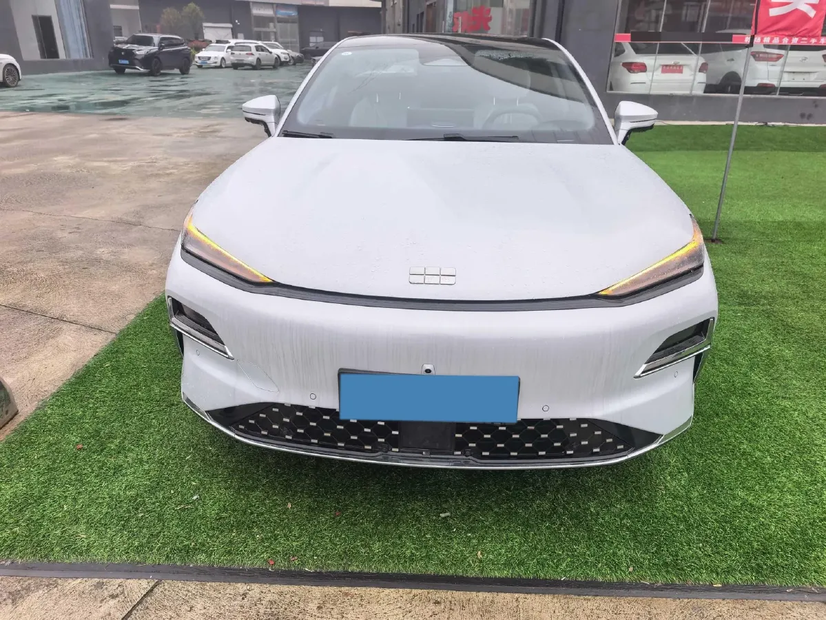 2025 Geely Galaxy Starshine 8 1.5L 112HP L4 1DHT PHEV,autocango,china used car exporter,china ev exporter,chinese used car exporter,chinese used ev exporter