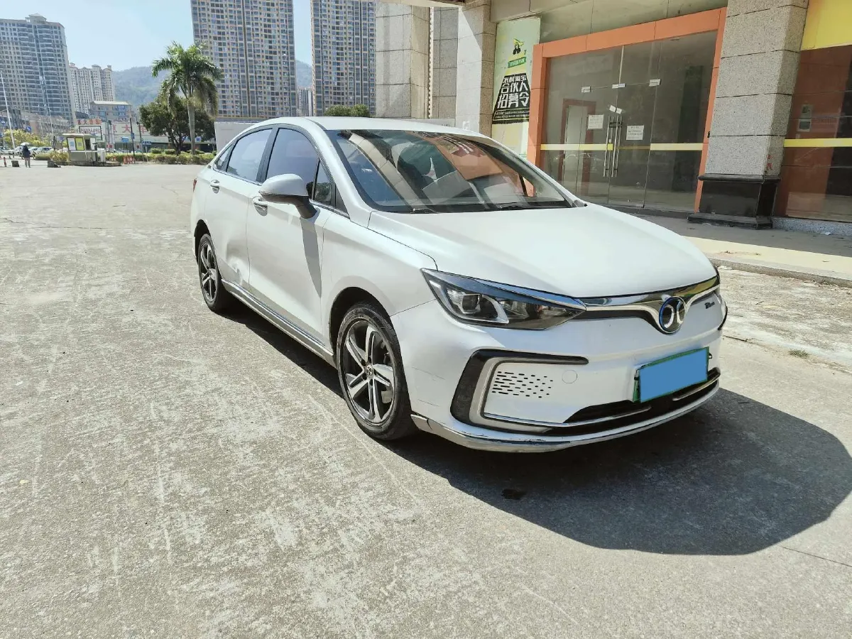 2018 BeiJing Auto EU5 BEV 53.66KWH,autocango,china used car exporter,china ev exporter,chinese used car exporter,chinese used ev exporter