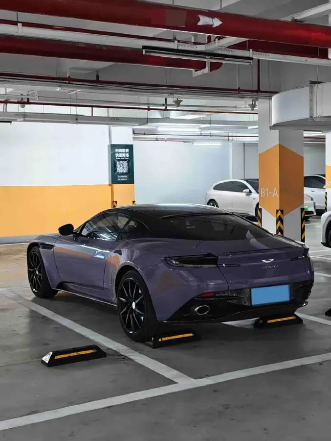 2020 Aston Martin DB11 4.0T 510HP V8 8AT,autocango,china used car exporter,china ev exporter,chinese used car exporter,chinese used ev exporter