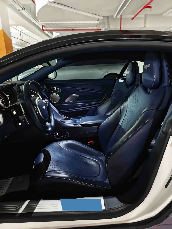 2020 Aston Martin DB11 4.0T 510HP V8 8AT,autocango,china used car exporter,china ev exporter,chinese used car exporter,chinese used ev exporter