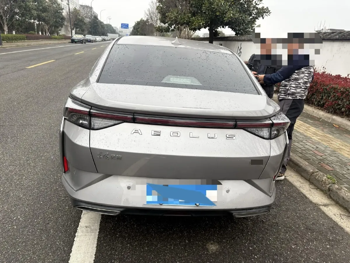 2020 DongFeng Aeolus YiXuan 1.5T 150HP L4 6DCT,autocango,china used car exporter,china ev exporter,chinese used car exporter,chinese used ev exporter