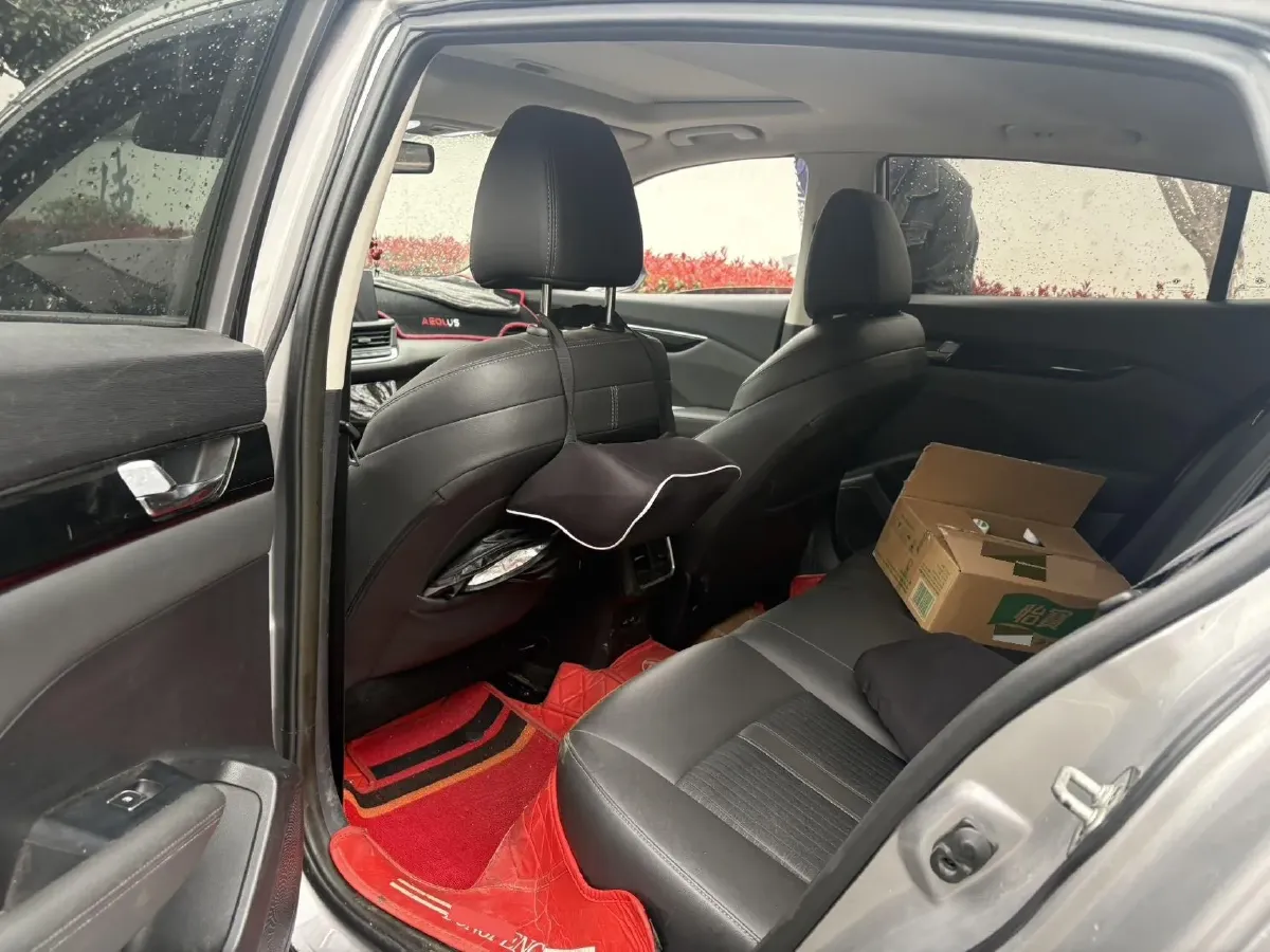 2020 DongFeng Aeolus YiXuan 1.5T 150HP L4 6DCT,autocango,china used car exporter,china ev exporter,chinese used car exporter,chinese used ev exporter