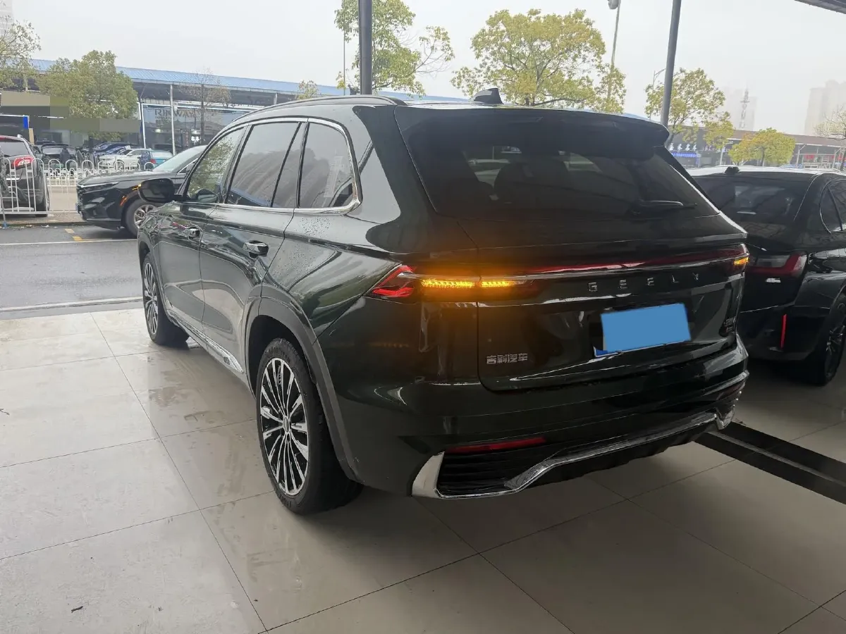 2025 Geely Monjaro 2.0T 238HP L4 8AT,autocango,china used car exporter,china ev exporter,chinese used car exporter,chinese used ev exporter