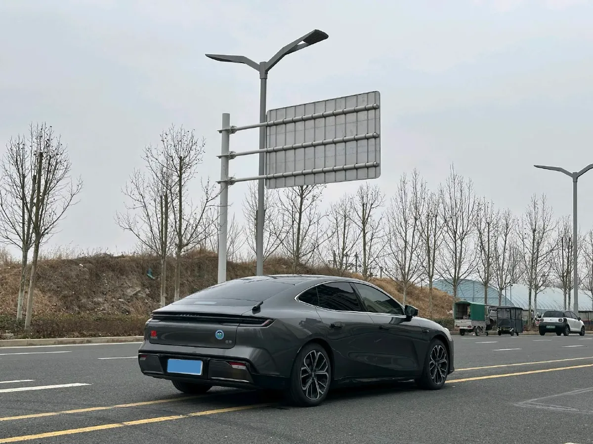 2025 MAXUS InterstellarX 2.5T 224HP L4 8AT,autocango,china used car exporter,china ev exporter,chinese used car exporter,chinese used ev exporter