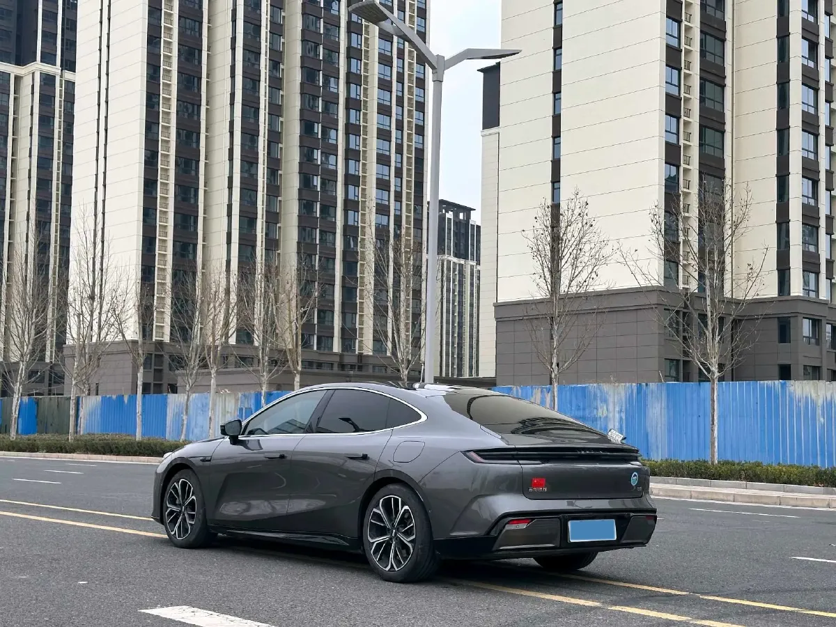 2025 MAXUS InterstellarX 2.5T 224HP L4 8AT,autocango,china used car exporter,china ev exporter,chinese used car exporter,chinese used ev exporter