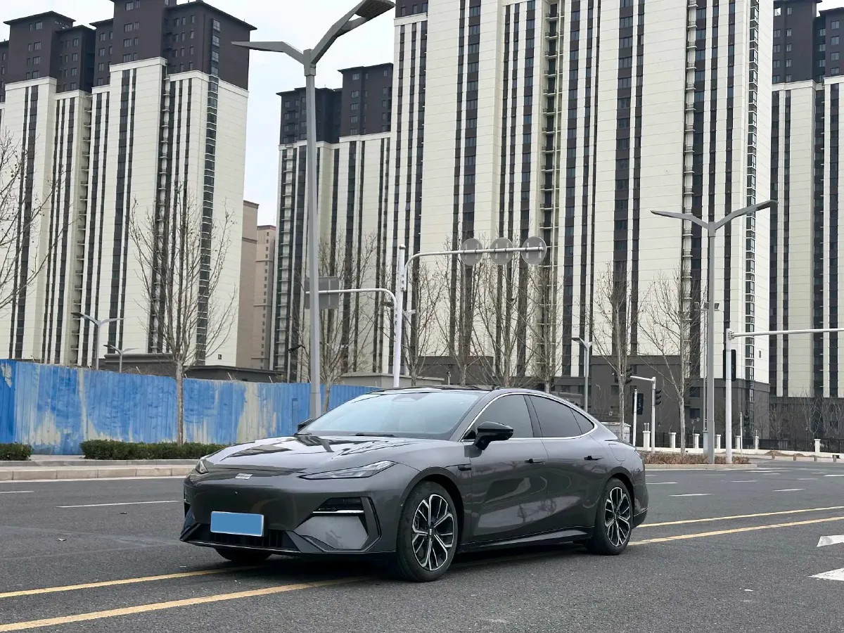 2025 MAXUS InterstellarX 2.5T 224HP L4 8AT,autocango,china used car exporter,china ev exporter,chinese used car exporter,chinese used ev exporter