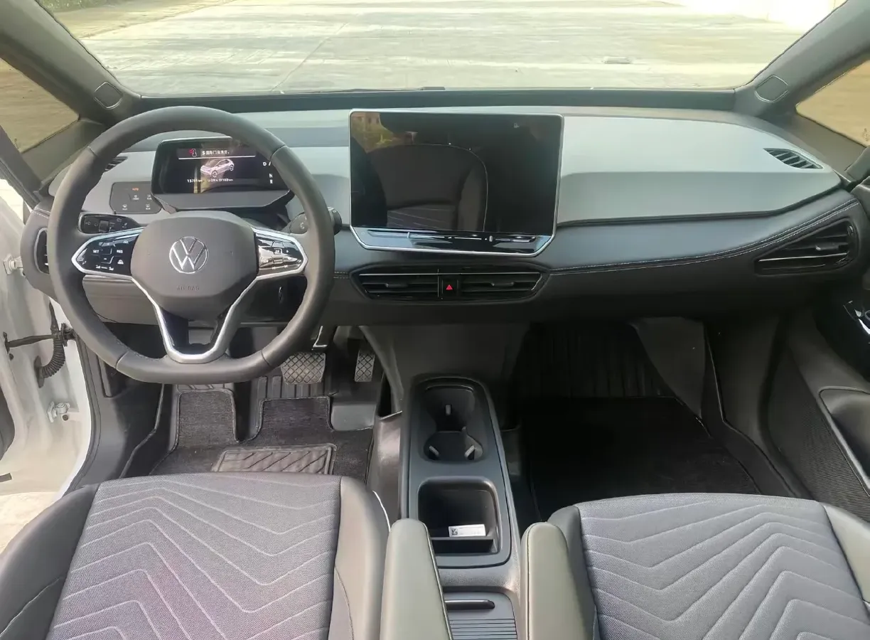 2025 Volkswagen ID.3 BEV 52.8KWH,autocango,china used car exporter,china ev exporter,chinese used car exporter,chinese used ev exporter