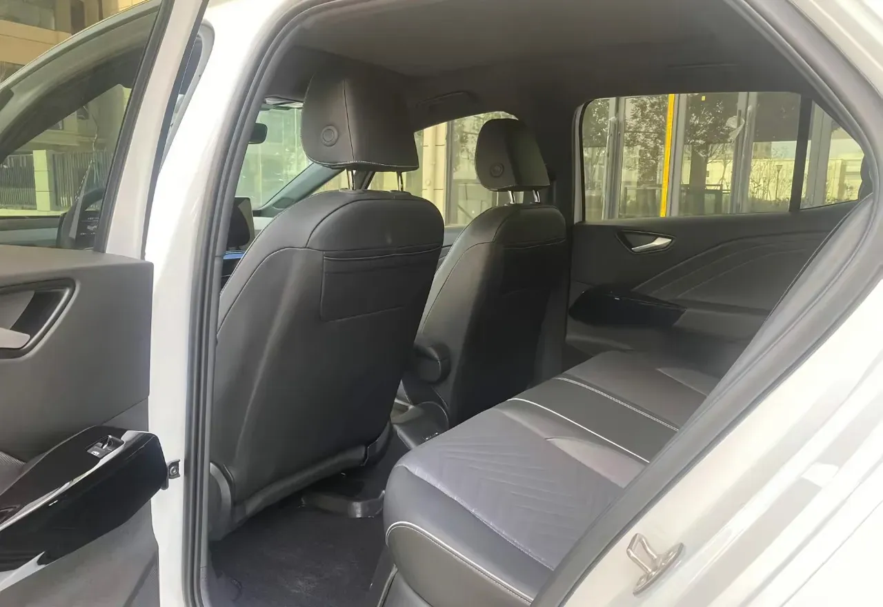 2025 Volkswagen ID.3 BEV 52.8KWH,autocango,china used car exporter,china ev exporter,chinese used car exporter,chinese used ev exporter