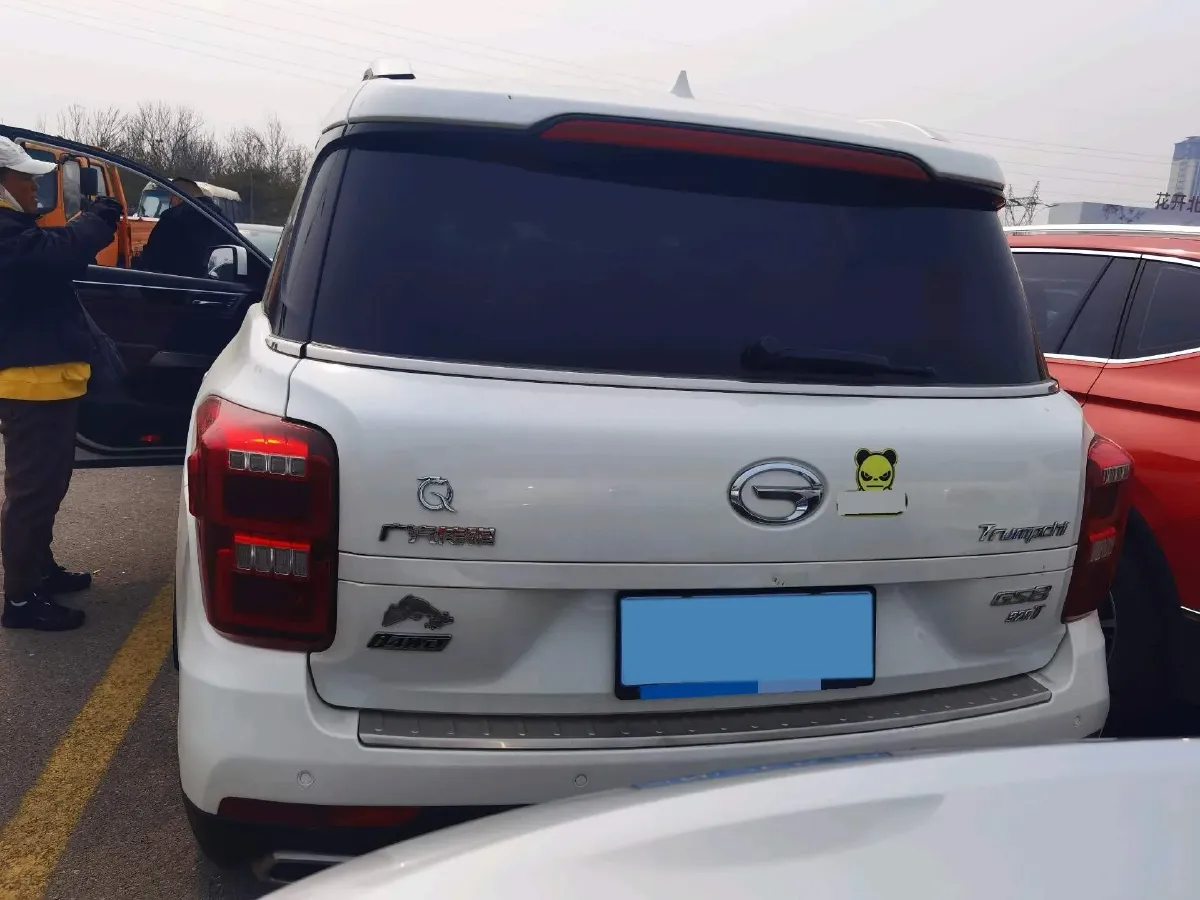 2017 GAC Trumpchi GS8 2.0T 201HP L4 6AT,autocango,china used car exporter,china ev exporter,chinese used car exporter,chinese used ev exporter