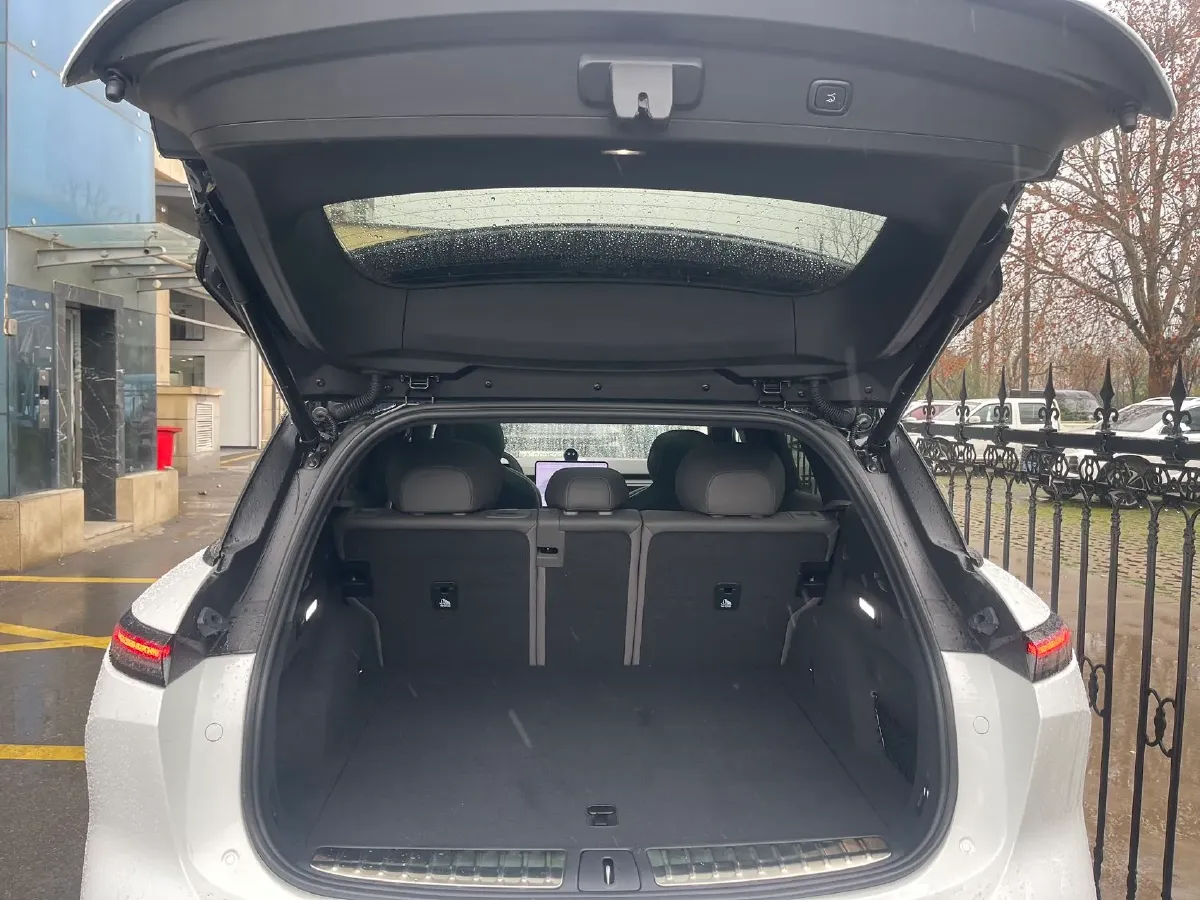 2025 NIO ES6 BEV,autocango,china used car exporter,china ev exporter,chinese used car exporter,chinese used ev exporter