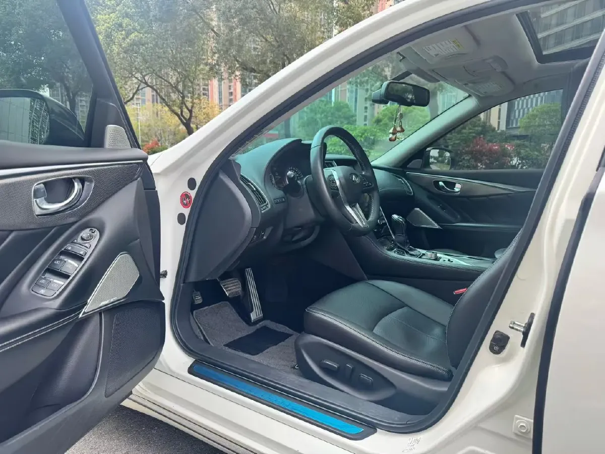 2020 Lincoln MKZ 2.0T 196HP L4 6AT,autocango,china used car exporter,china ev exporter,chinese used car exporter,chinese used ev exporter