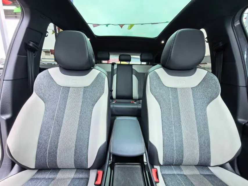 2022 Volkswagen ID.4 Crozz BEV 55.7KWH,autocango,china used car exporter,china ev exporter,chinese used car exporter,chinese used ev exporter