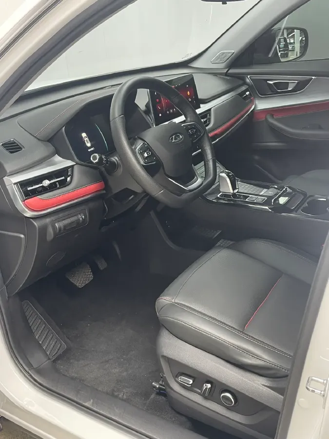 2022 Chery Tiggo 7 Plus 1.5T 156HP L4 CVT,autocango,china used car exporter,china ev exporter,chinese used car exporter,chinese used ev exporter