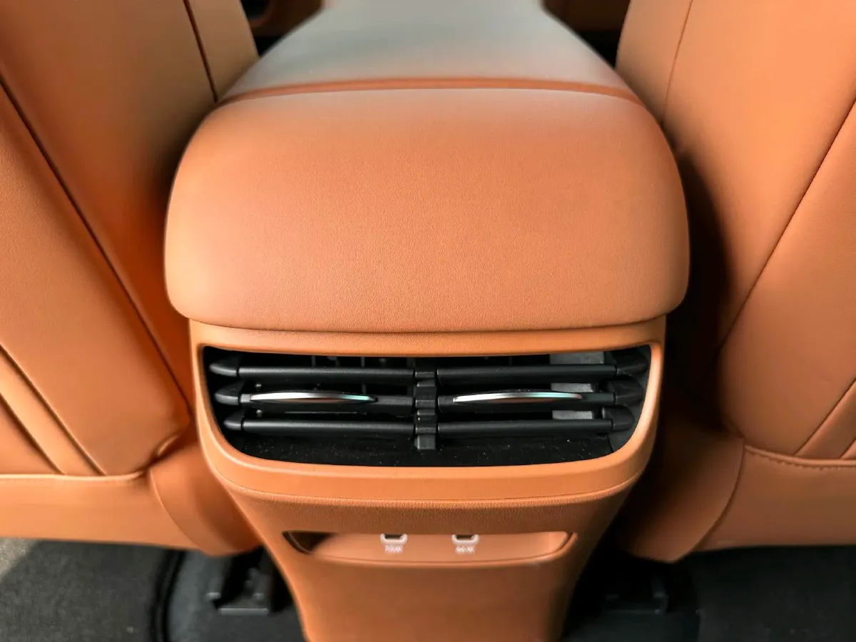 2025 HIMA Shangjie H5 BEV,autocango,china used car exporter,china ev exporter,chinese used car exporter,chinese used ev exporter