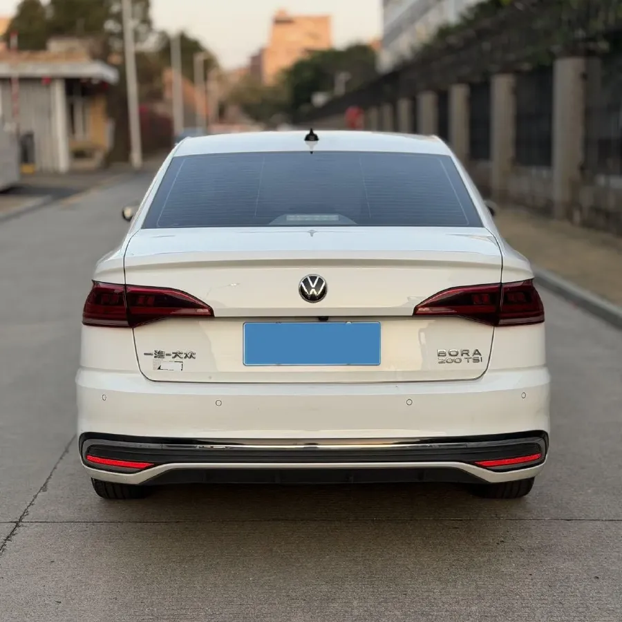 2023 Volkswagen Bora 1.2T 116HP L4 7DCT,autocango,china used car exporter,china ev exporter,chinese used car exporter,chinese used ev exporter