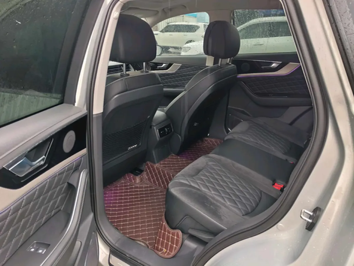 2019 HongQi HS5 2.0T 224HP L4 6AT,autocango,china used car exporter,china ev exporter,chinese used car exporter,chinese used ev exporter