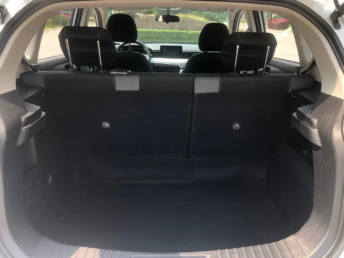 2021 BeiJing Auto X3 1.5T 150HP L4 6MT,autocango,china used car exporter,china ev exporter,chinese used car exporter,chinese used ev exporter