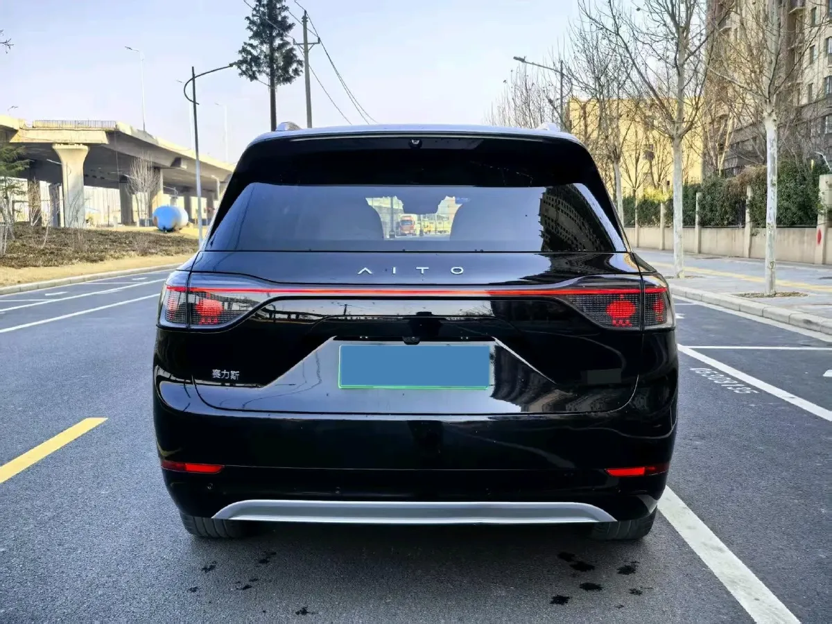 2024 AITO AITO M9 1.5T 152HP L4 REEV 42KWH,autocango,china used car exporter,china ev exporter,chinese used car exporter,chinese used ev exporter