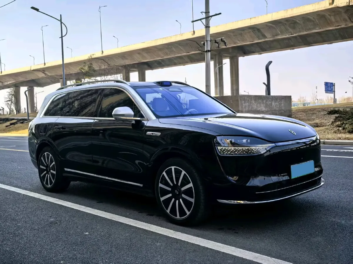 2024 AITO AITO M9 1.5T 152HP L4 REEV 42KWH,autocango,china used car exporter,china ev exporter,chinese used car exporter,chinese used ev exporter