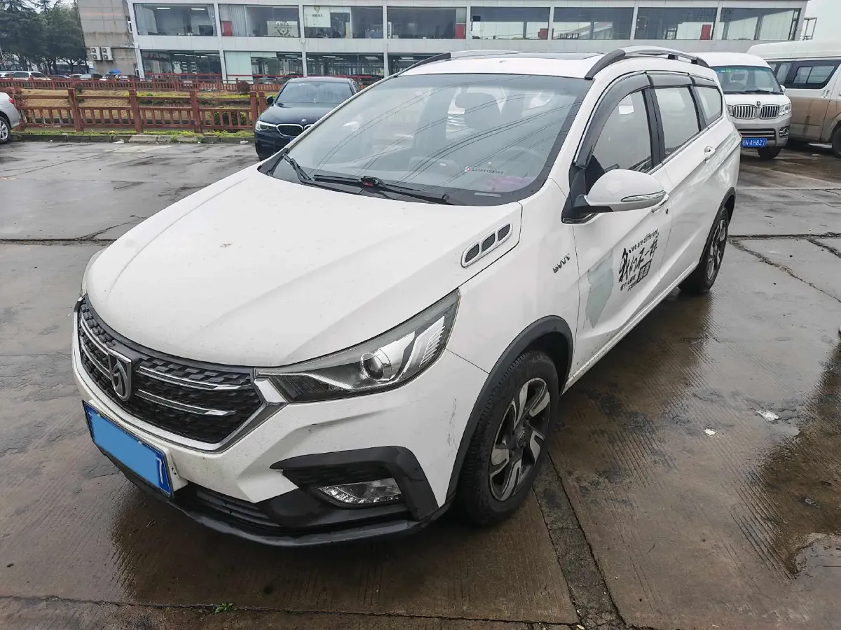 2018 BaoJun 360 1.5L 112HP L4 6MT,autocango,china used car exporter,china ev exporter,chinese used car exporter,chinese used ev exporter