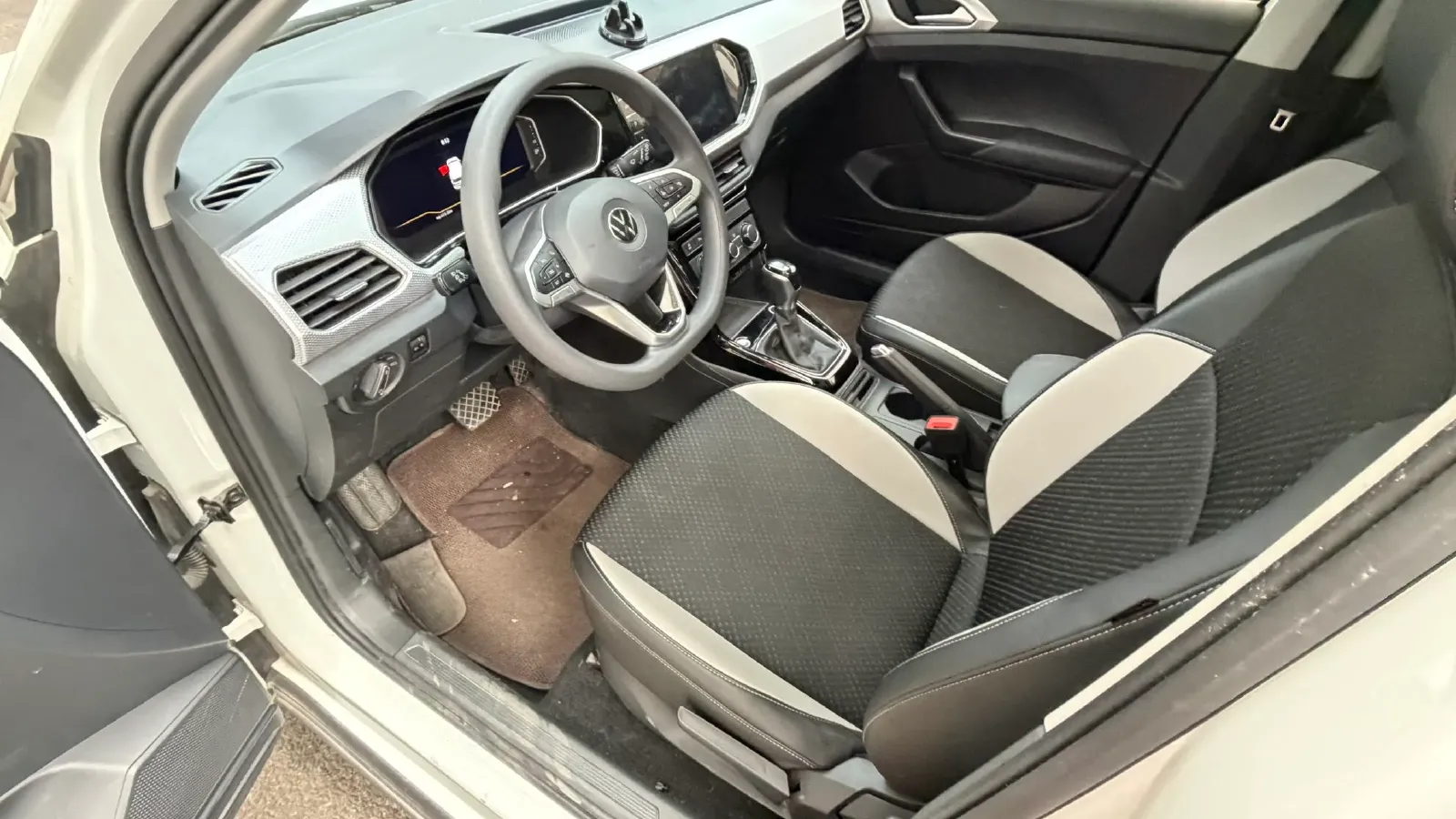 2023 Volkswagen Tacqua 1.2T 116HP L4 7DCT,autocango,china used car exporter,china ev exporter,chinese used car exporter,chinese used ev exporter