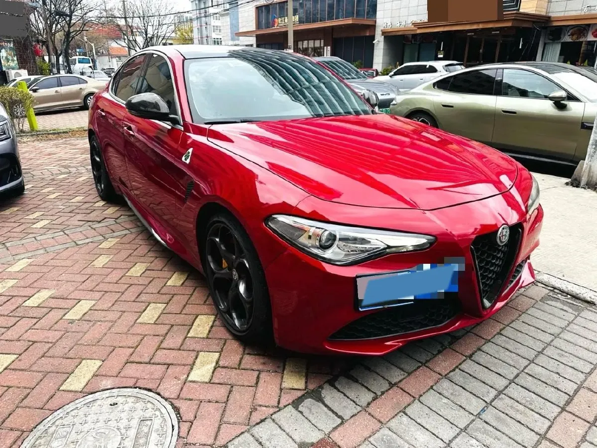 2017 Ford Mustang 2.3T 314HP L4 6AT,autocango,china used car exporter,china ev exporter,chinese used car exporter,chinese used ev exporter