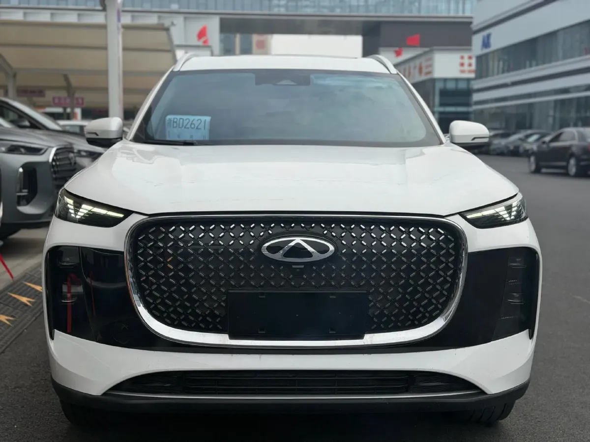 2025 Chery Tiggo 8 Plus 1.6T 197HP L4 7DCT,autocango,china used car exporter,china ev exporter,chinese used car exporter,chinese used ev exporter