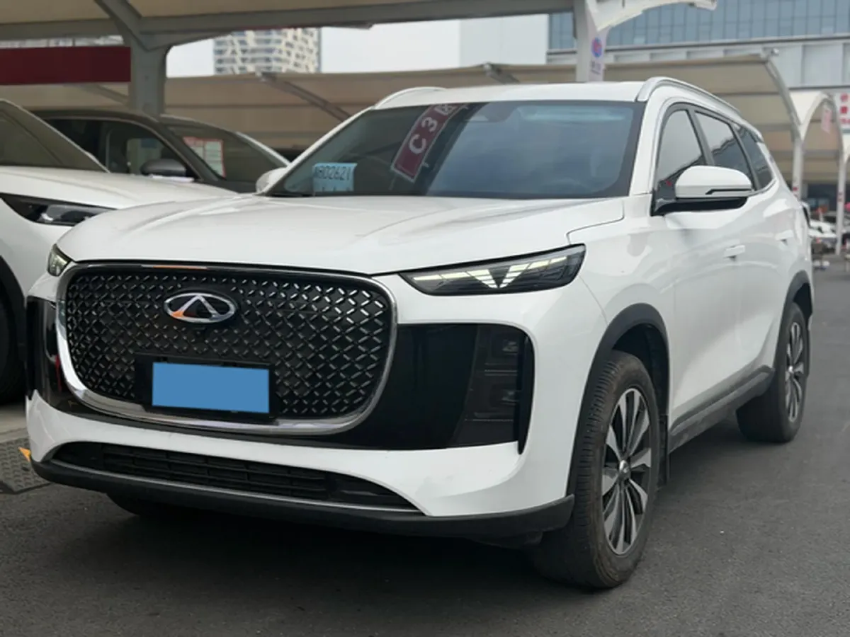 2025 Chery Tiggo 8 Plus 1.6T 197HP L4 7DCT,autocango,china used car exporter,china ev exporter,chinese used car exporter,chinese used ev exporter