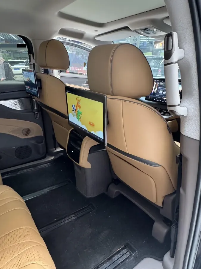 2022 Mercedes-Benz GLC Class 2.0T 197HP L4 9AT,autocango,china used car exporter,china ev exporter,chinese used car exporter,chinese used ev exporter