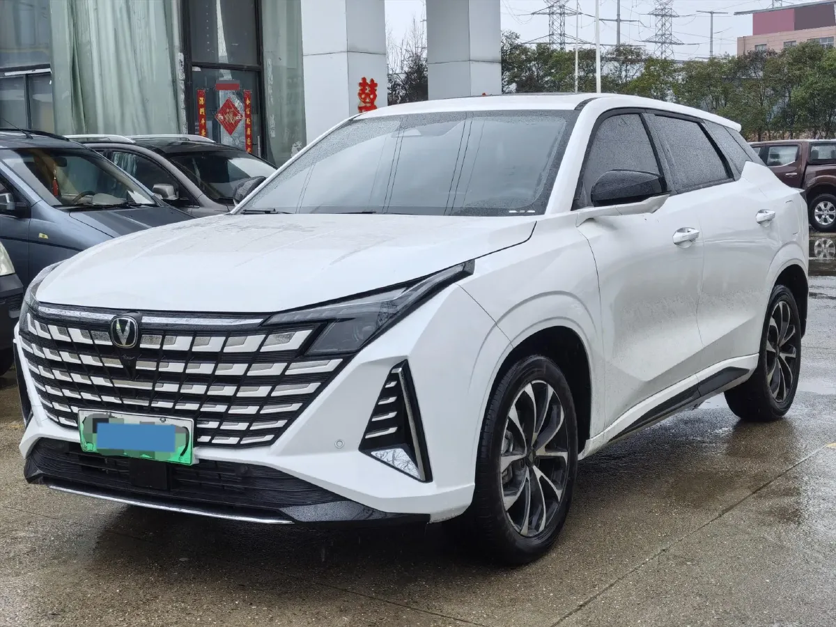 2024 ChangAn UNI-Z 1.5L 98HP L4 E-CVT PHEV 18.4KWH,autocango,china used car exporter,china ev exporter,chinese used car exporter,chinese used ev exporter