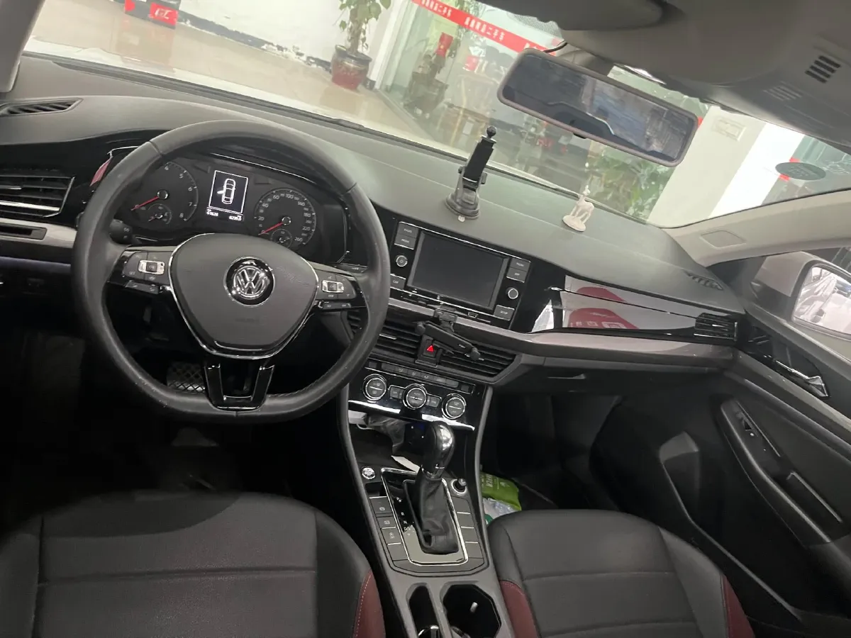 2019 MAXUS T70 2.0T 163HP L4 6AT,autocango,china used car exporter,china ev exporter,chinese used car exporter,chinese used ev exporter