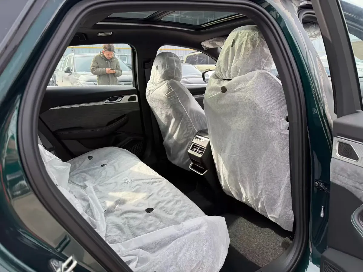 2023 Geely Preface 2.0T 190HP L4 7DCT,autocango,china used car exporter,china ev exporter,chinese used car exporter,chinese used ev exporter