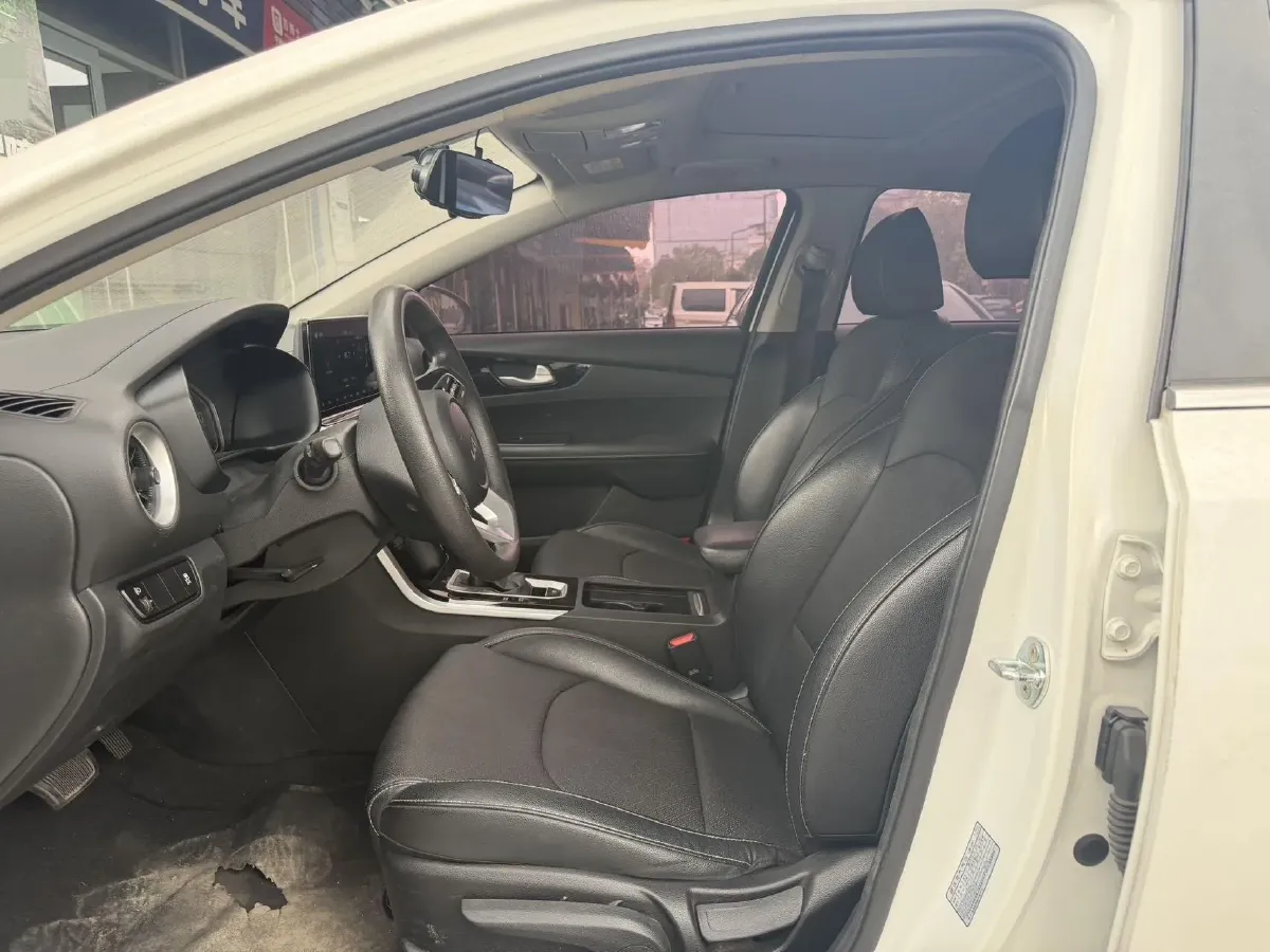 2021 Kia K3 1.5L 115HP L4 CVT,autocango,china used car exporter,china ev exporter,chinese used car exporter,chinese used ev exporter