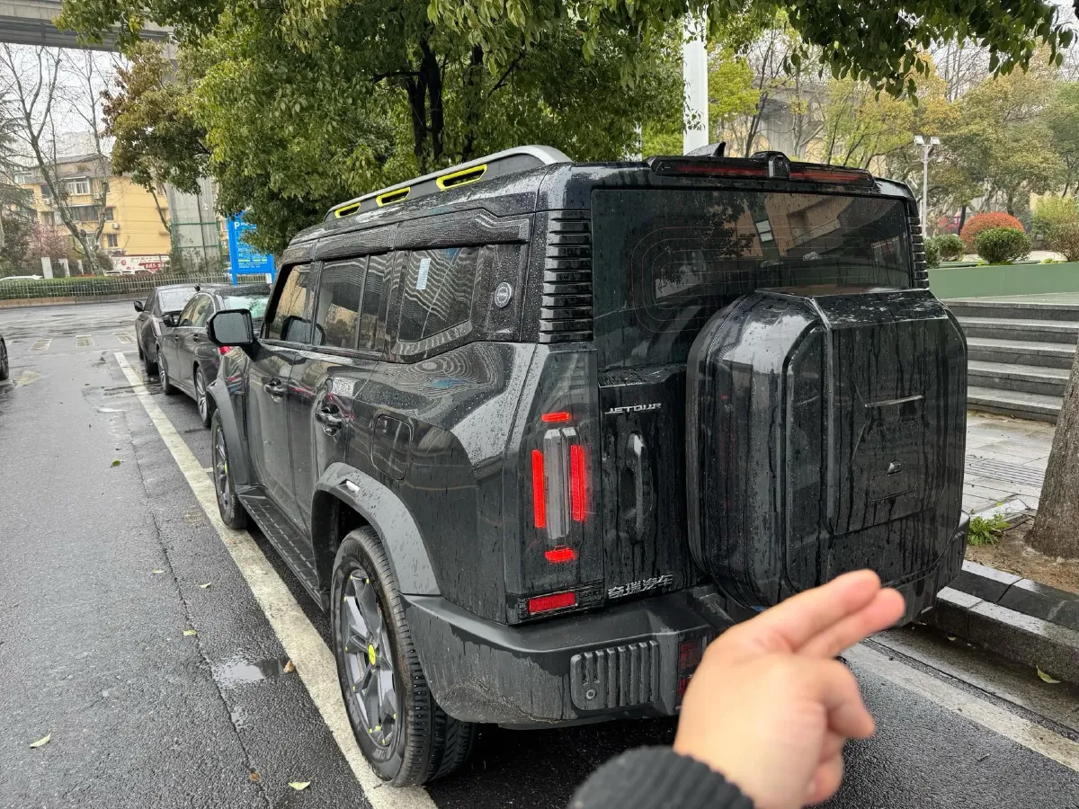 2023 Jetour Traveller 2.0T 254HP L4 7DCT,autocango,china used car exporter,china ev exporter,chinese used car exporter,chinese used ev exporter