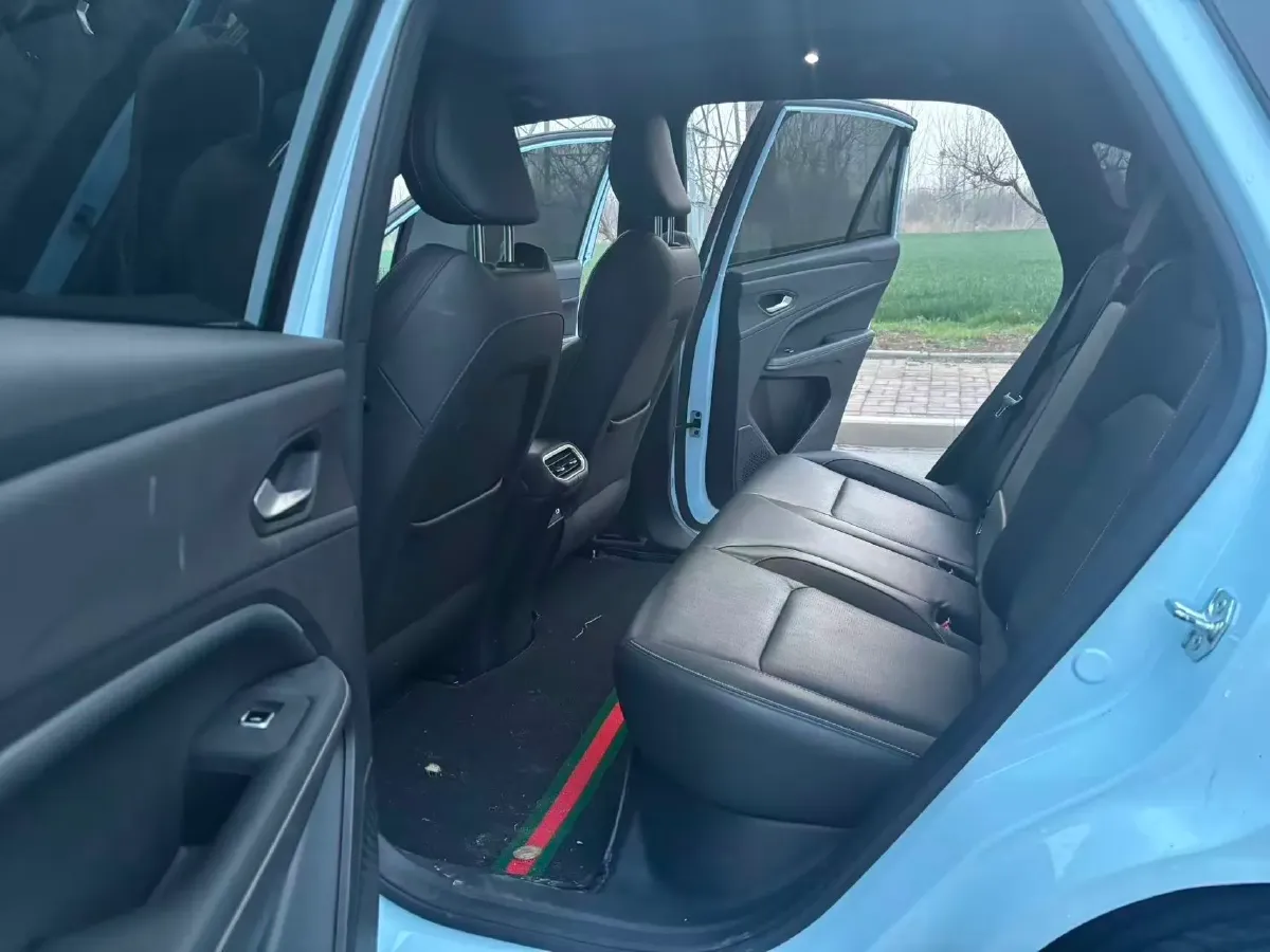 2023 Livan 7 BEV 68.03KWH,autocango,china used car exporter,china ev exporter,chinese used car exporter,chinese used ev exporter