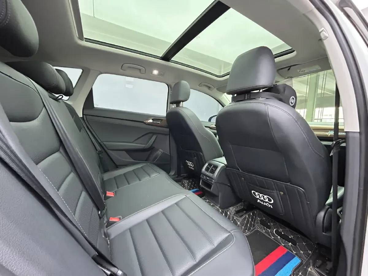 2022 Volkswagen Tharu 1.4T 150HP L4 7DCT,autocango,china used car exporter,china ev exporter,chinese used car exporter,chinese used ev exporter